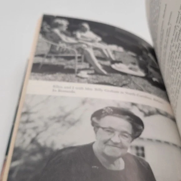 Corrie ten Boom Tramp for the Lord Hardcover 1974 Sequel Hiding Place Fair - Picture 8 of 13